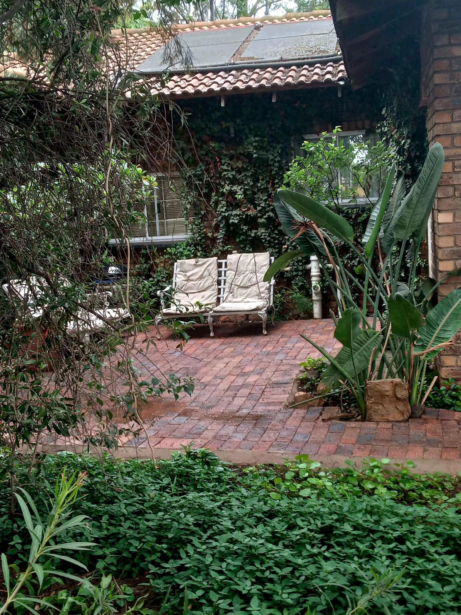 Emerald Guest House Springs Exterior foto