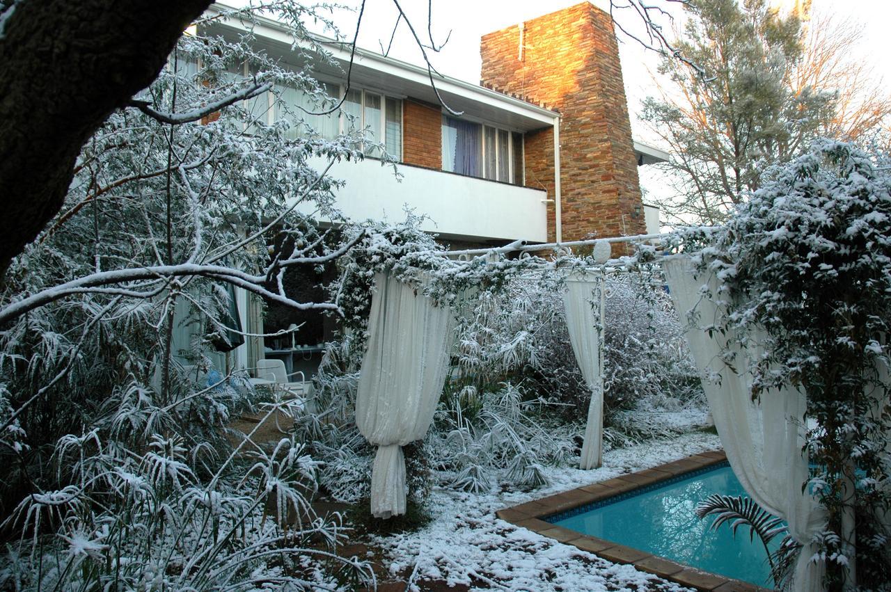 Emerald Guest House Springs Exterior foto
